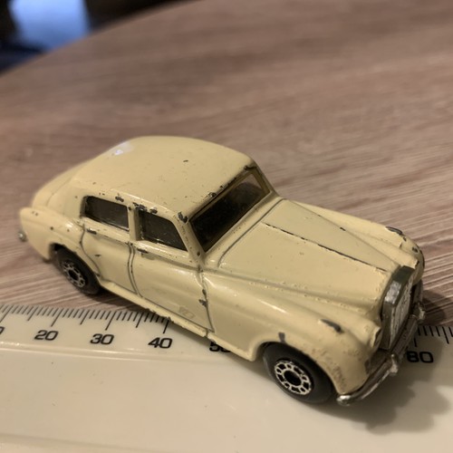 Matchbox rolls royce silver - rolls,