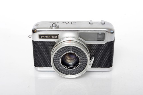 Yashica half rapid with - half, ee