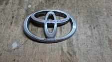 2004 Toyota Celica Front Chrome Bumper Emblem Badge Logo OEM