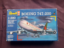 Revell 1:390 Scale Boeing 747-200 "Air Canada". Parts in factory-sealed bag.