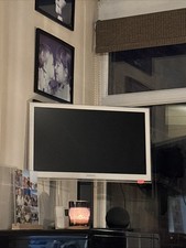 Samsung UE22H5610AK White 22