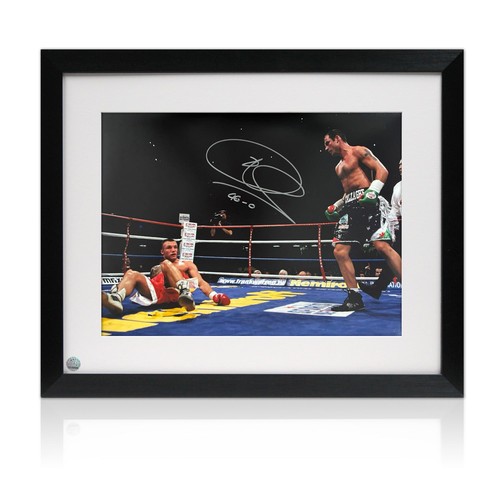 Joe calzaghe signed boxing - calzaghe,