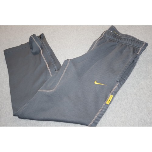 Nike livestrong gym - nike,