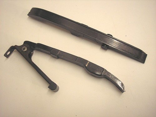 Front timing chain guides - front, tl