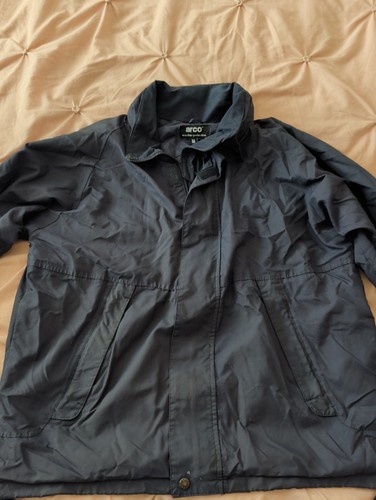 This navy blue - , arco