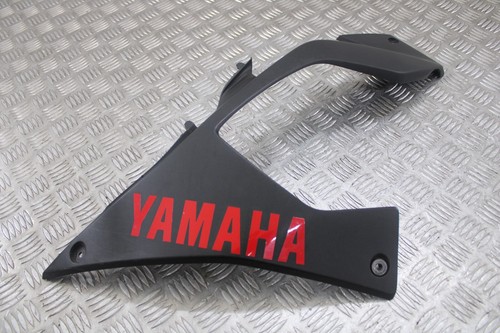 Yamaha 2016 left - r3, hand