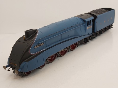 Hornby r3371 class 6 - hornby, 4-6-2