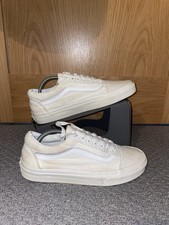 Vans Old Skool Womens Shoes