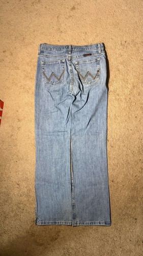 Wrangler cowgirl cut medium - wrangler,
