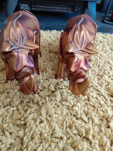 Bronze geometric rhino - x,