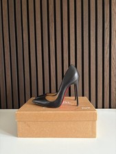 Christian Louboutin So Kate