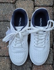 Nautica White Boys UK Size 13 Trainers Brand New with Tags