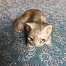 Winstanley Pottery Ginger Cat Lying Down - Size 2 - glass eyes-signed 19cm long