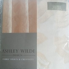 Rosetta Natural Pencil Pleat