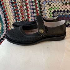 Ladies Boulevard Black Leather