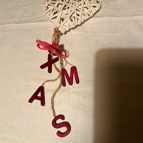 White wicker heart wall - wicker,