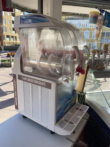Double slush machine - double,