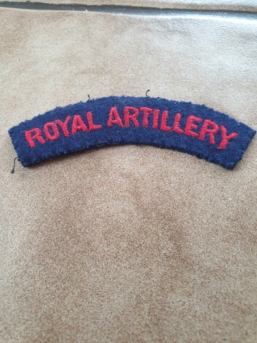 Royal artillery shoulder badge - artillery,