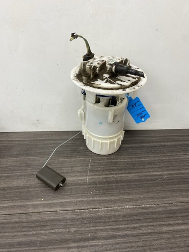 Peugeot 208 2015 fuel pump - peugeot,
