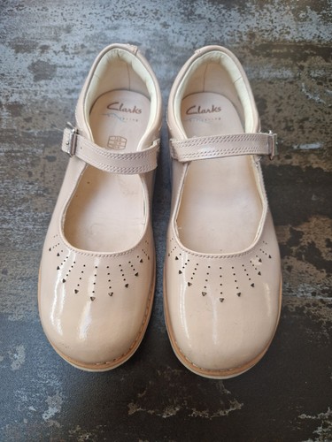Clark cream crown - clark,