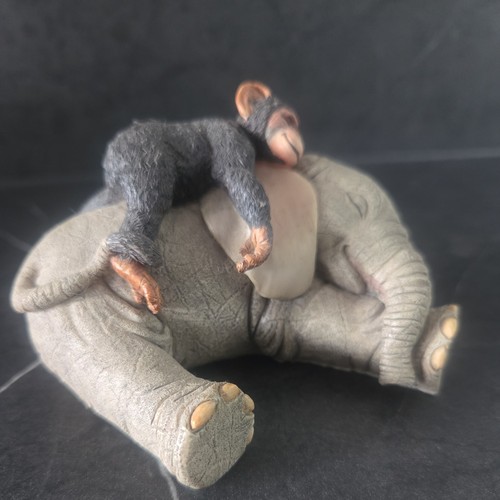 Vintage tuskers henry - tuskers,