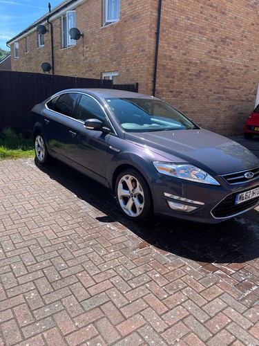 Ford mondeo titanium turbo - -,