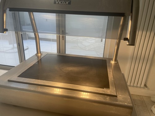 Victor table top heated - top,