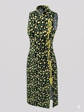 KITRI Mina Tulip Midi Dress