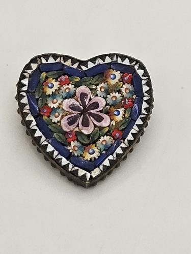 Vtg italian micro - italian, heart