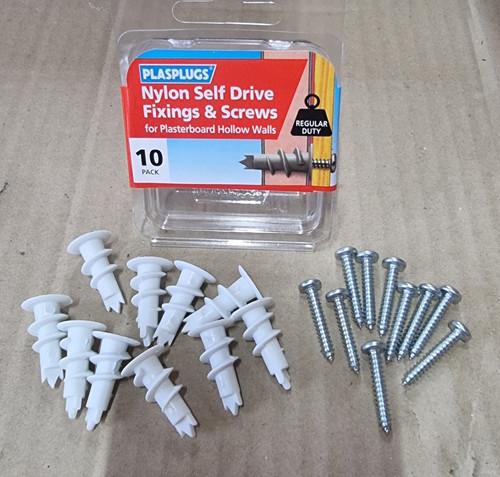 Plasplugs nylon self drive - self,