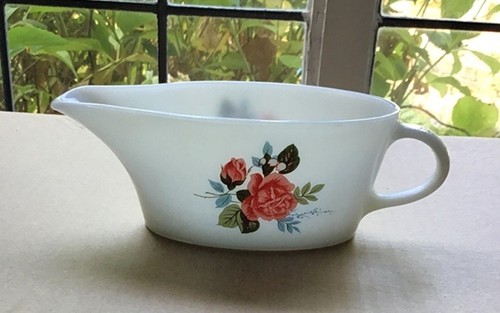 Vintage jaj pyrex milk glass - jaj,