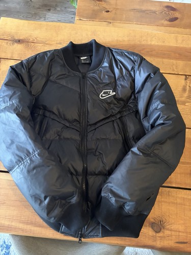 Nike black puffer - nike, down