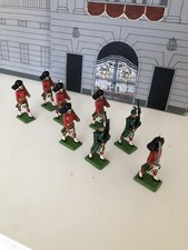8 BRITAINS GORDON HIGHLANDERS SET 2