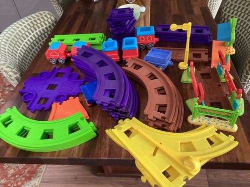Large happyland train set - train,