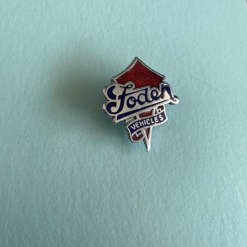 Vintage foden enamel badge - foden,