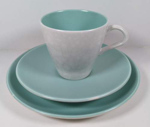 Poole pottery twintone ice - poole,