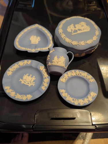 Group lot pieces - pieces, of