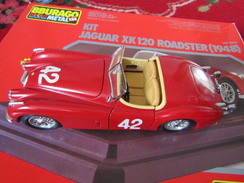Burago jaguar xk120 - burago, 1
