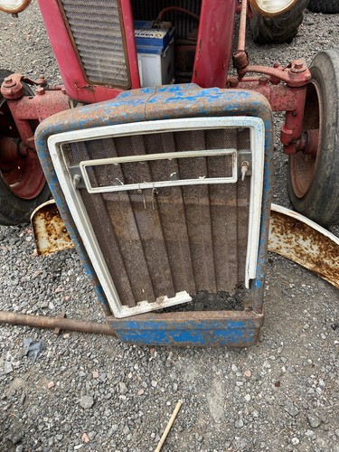 Ford 4600 bonnet nose cone - nose,