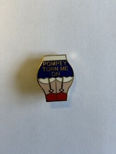 PORTSMOUTH FC PIN BADGE