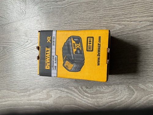 Dewalt dcb182 18v 0ah - dewalt,