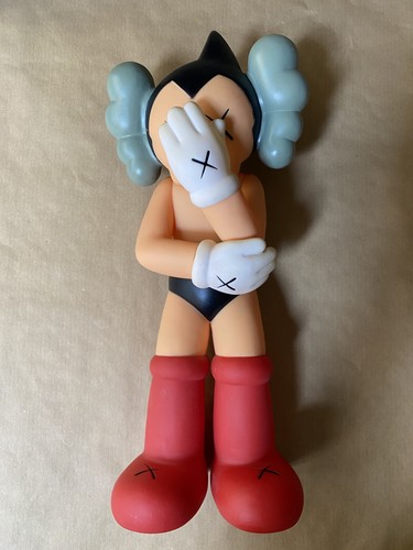Kaws original fake astro - original, boy