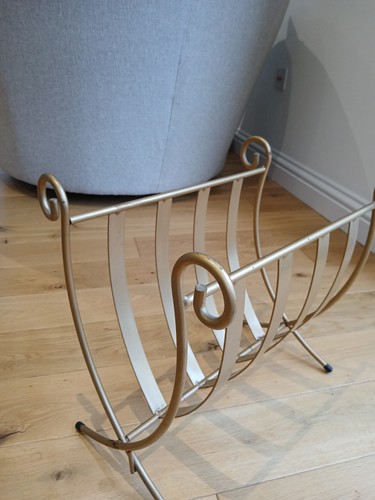 Magazine rack holder - rack,