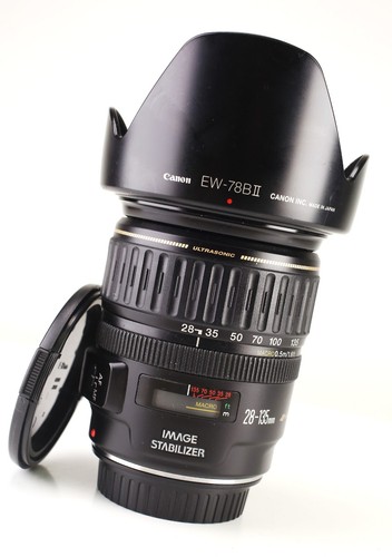 Canon 135mm 5 6 is - ef, f3.5-5.6