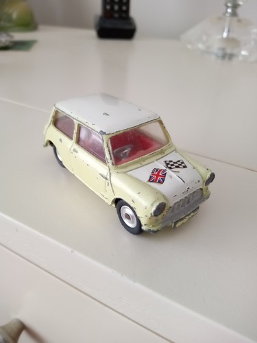 Vintage corgi 227 - vintage, no