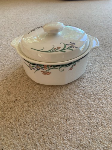 Royal doulton juno fine - royal,