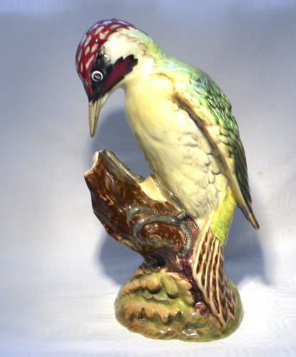 Beswick bird green woodpecker - beswick,