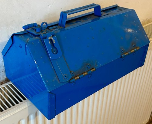 Vintage metal tool - , box