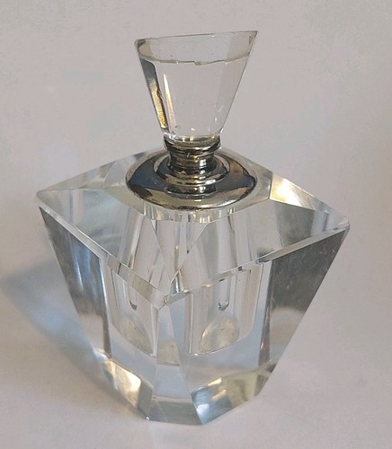 Beautiful vintage cut glass - vintage,