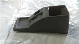Centre console nissan - console,